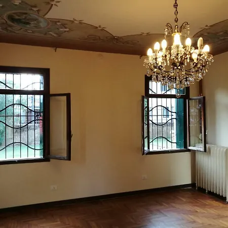 Degli Alfieri Este